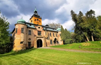 Château à vendre Hlavní město Praha, Vue frontale