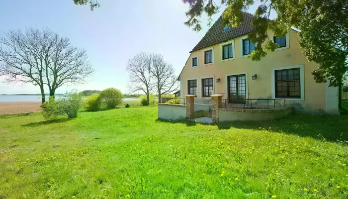 Manoir de Liddow sur l'île de Rügen, Offre immobilière confidentielle