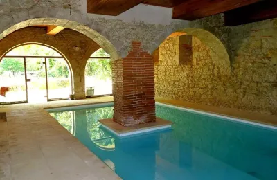 Château à vendre 31000 Toulouse, Occitanie:  Piscine