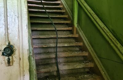 Manoir à vendre Bilska, Bilskas muiža, Vidzeme, Escalier