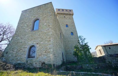 Château médiéval à vendre 06060 Pian di Marte, Torre D’Annibale, Ombrie:  