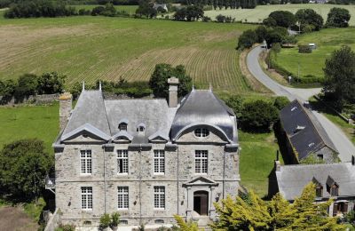 Château à vendre Lamballe, Le Tertre Rogon, Bretagne:  Drone