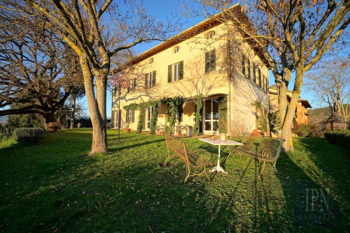 Photos Villa de luxe avec une grande histoire en Ombrie