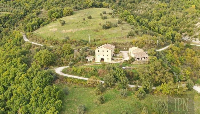 Ferme à vendre 06019 Pierantonio, Ombrie,  Italie