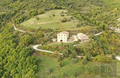 Maison de campagne à vendre 06019 Pierantonio, Ombrie, Photo Drone
