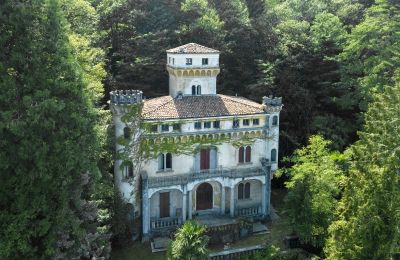 Villa historique à vendre 28838 Stresa, Via Giuseppe Mazzini, Piémont:  Drone