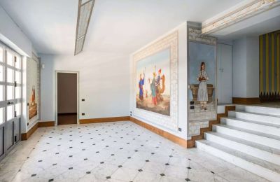 Villa historique à vendre 28040 Lesa, Piémont:  Hall d'entrée