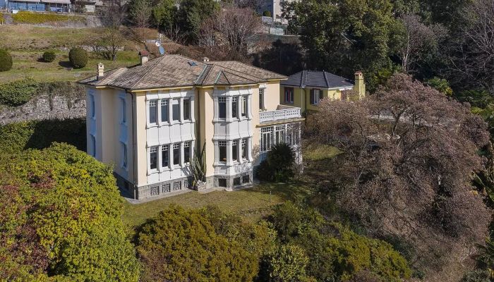 Villa historique à vendre Verbano-Cusio-Ossola, Suna,  Italie