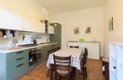 Villa historique à vendre Verbano-Cusio-Ossola, Suna, Piémont:  Cuisine