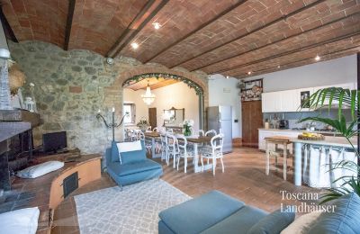 Maison de campagne à vendre Castiglione d'Orcia, Toscane:  RIF 3053 Wohn-Essbereich mit Küchenzeile