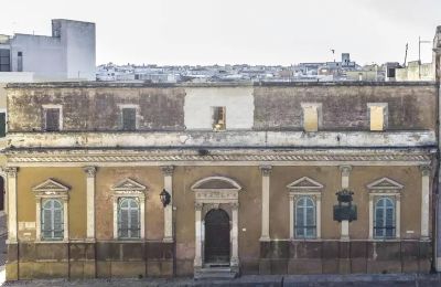 Villa historique à vendre Latiano, Pouilles:  Vue extérieure