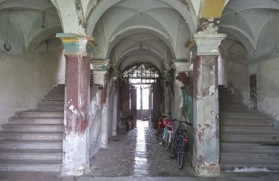 Château à vendre Pisarzowice, Opole, Vestibule