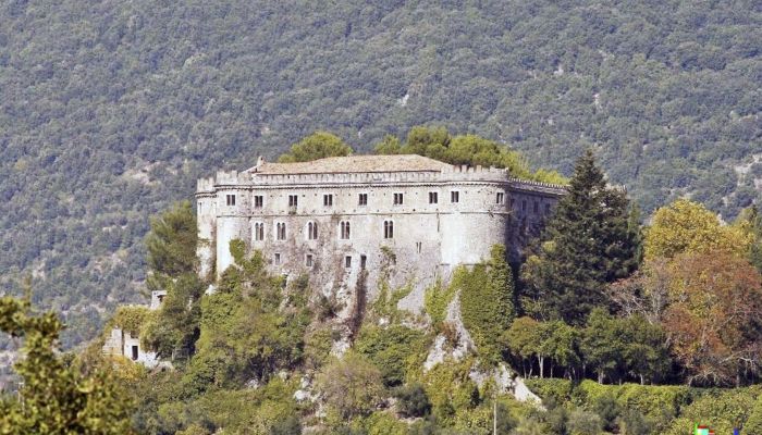 Château médiéval Dogliola 1