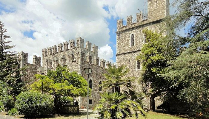 Château médiéval Collemancio 1