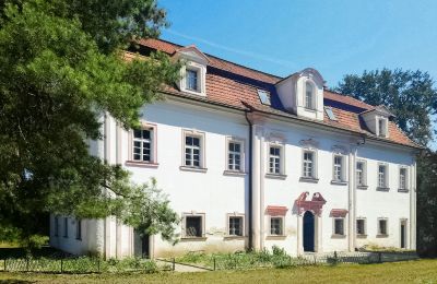 Château à vendre Opava, Moravskoslezský kraj:  Vue extérieure