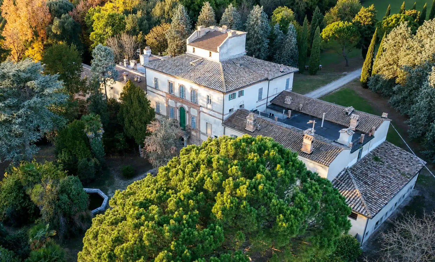 Photos Manoir avec parc à Marsciano