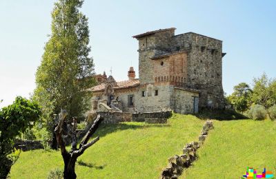 Château médiéval à vendre 06059 Todi, Ombrie, Vue extérieure