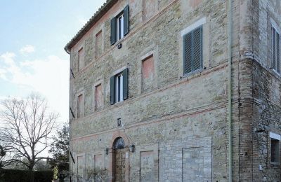 Villa historique à vendre 06063 Magione, Ombrie:  Vue frontale