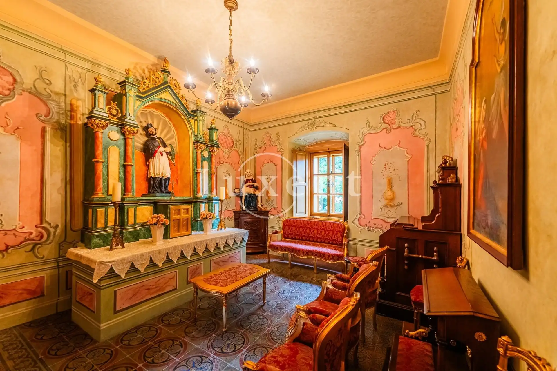 Photos Propriété exceptionnelle près de Prague : Forteresse à Třebotov