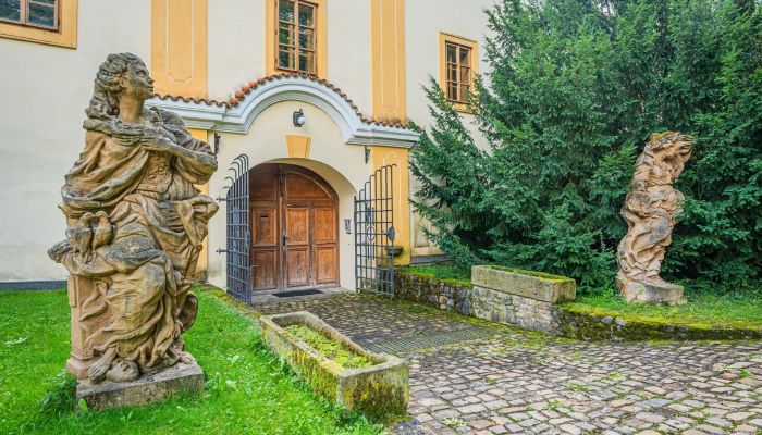 Château médiéval à vendre Třebotov, Région de Bohême-Centrale