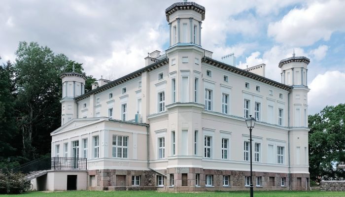 Appartement du château à vendre Lubiechowo, Poméranie occidentale,  Pologne