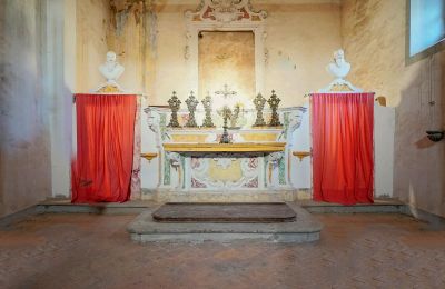 Propriétés, Belle villa à Castiglion Fiorentino avec chapelle, dépendances et oliveraie