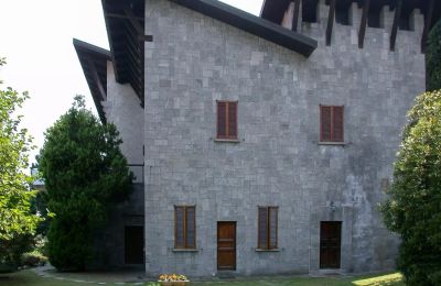 Villa historique à vendre Belgirate, Piémont:  Vue latérale