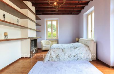 Demeure historique à vendre Dizzasco, Lombardie, Chambre à coucher