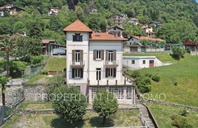 Villa historique à vendre Dizzasco, Lombardie:  Vue frontale