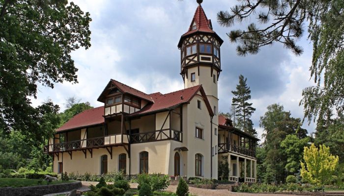 Château Karlovy Vary, Karlovarský kraj