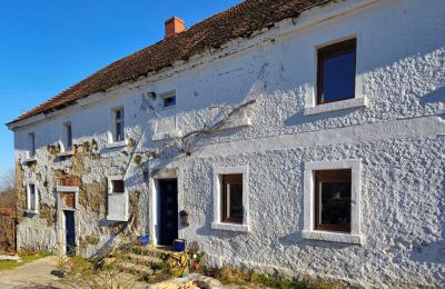 Propriétés, Maison de caractère dans les montagnes de Jizera, Basse-Silésie