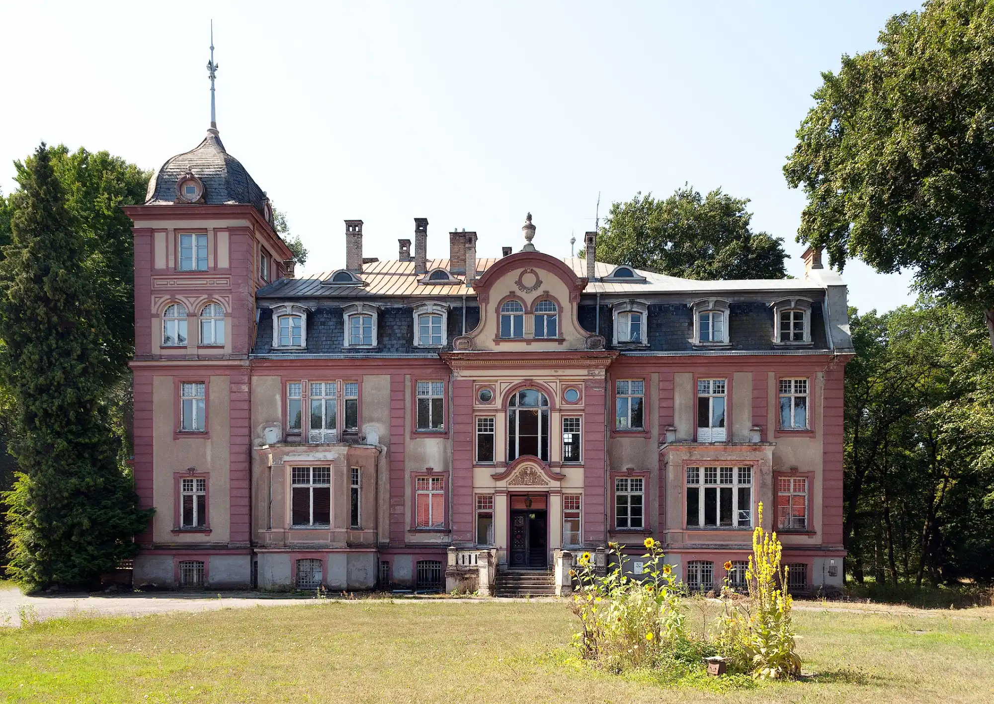 Photos Manoir de Brzeźnica, frontière Pologne-Allemagne