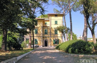 Villa historique à vendre Terricciola, Toscane:  Vue extérieure