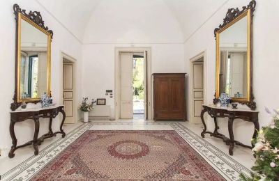 Villa historique à vendre Lecce, Pouilles:  Hall d'entrée