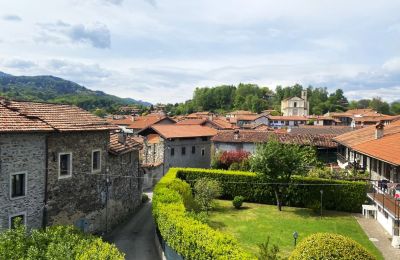 Manoir à vendre Gignese, Via al Castello 20, Piémont, Ausblick