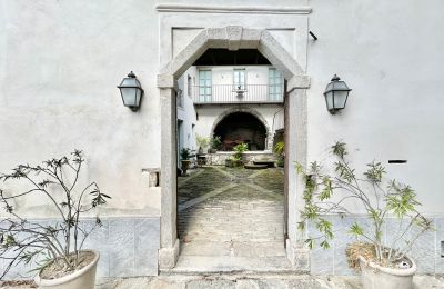 Manoir à vendre 28824 Oggebbio, Località Rancone, Piémont, Entrée