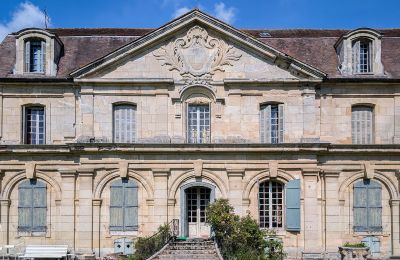 Château à vendre 95420 Magny-en-Vexin, Île-de-France