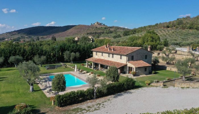 Maison de campagne à vendre 06069 Tuoro sul Trasimeno, Ombrie,  Italie