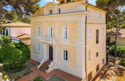 Demeure historique à vendre Castiglioncello, Toscane, Vue latérale