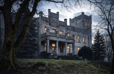 Propriétés historiques, Manoir néogothique entre Poznań et Bydgoszcz