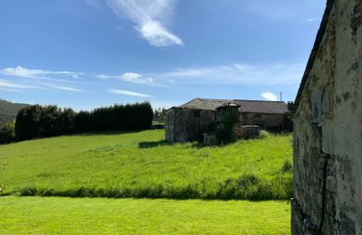 Maison de campagne à vendre Moeche, Sta Cruz de Moeche, Galice, Situation du bien