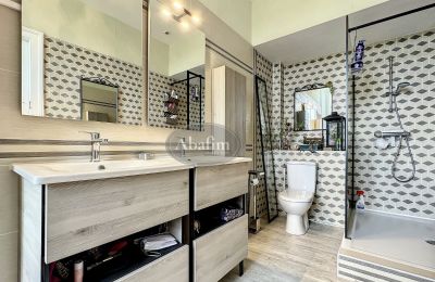Maison de campagne à vendre Rodez, Occitanie, Salle de bain