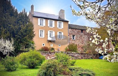 Propriétés, Maison de caractère près de Rodez
