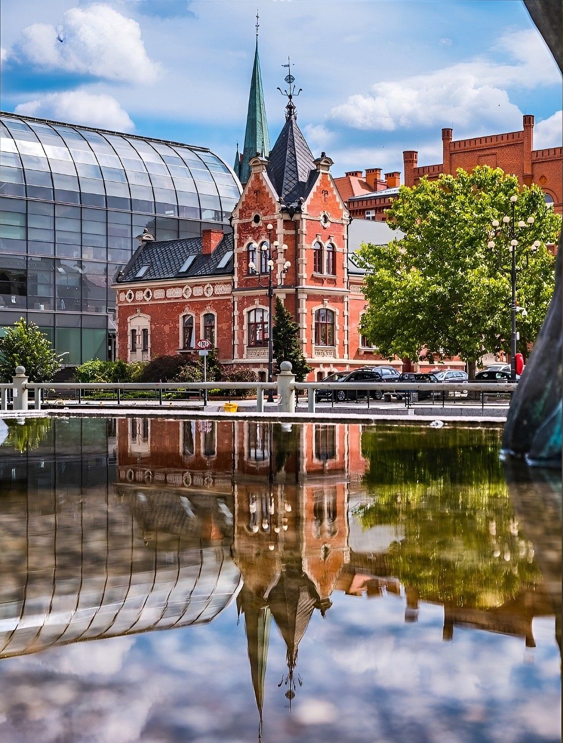 Photos Villa d'armateur au bord de la rivière à Bydgoszcz