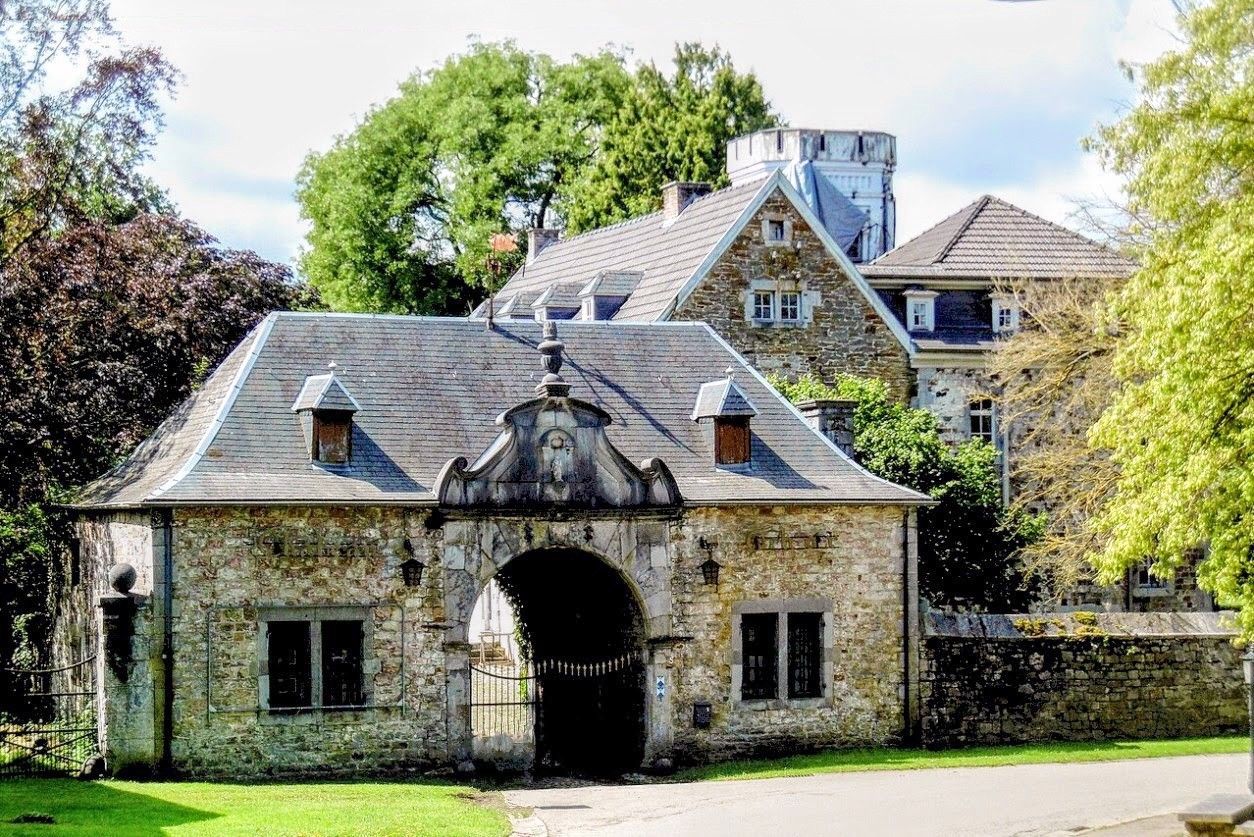Photos Château en Belgique près de l'Allemagne – Airbnb