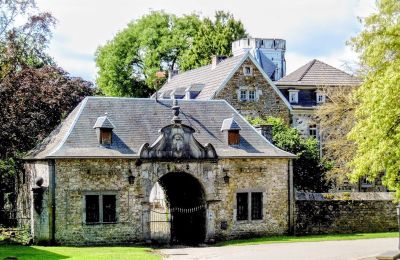 Propriétés, Château en Belgique près de l'Allemagne – Airbnb
