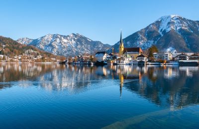Propriétés, Hôtel historique au bord du lac Tegernsee