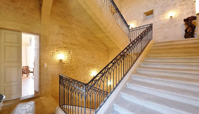 Château à vendre Uzès, Occitanie,  France
