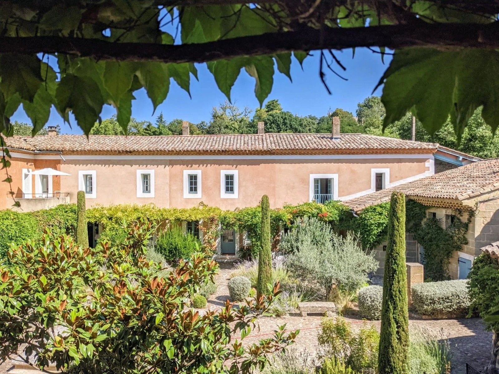 Photos Domaine unique aux portes d’Uzès