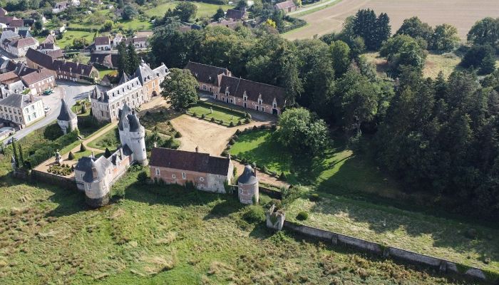 Château à vendre Chartres, Centre-Val de Loire,  France